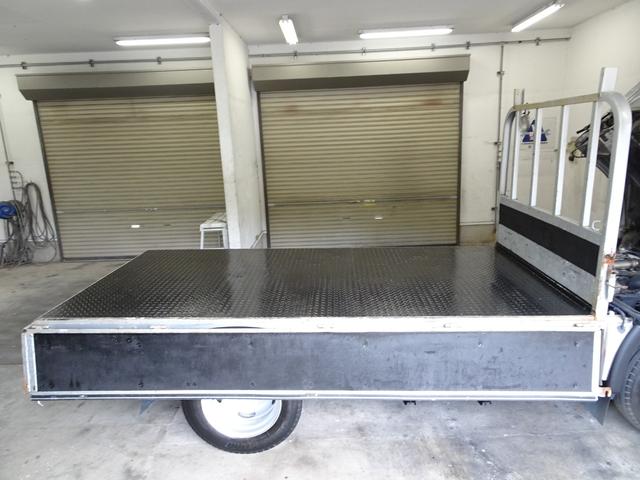 トヨタダイナ平ボディ小型（2t・3t）[写真23]