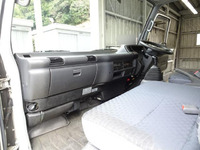 いすゞエルフダブルキャブ（Wキャブ）小型（2t・3t）[写真26]