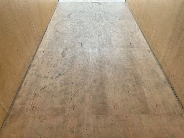 日産アトラスアルミバン小型（2t・3t）[写真15]