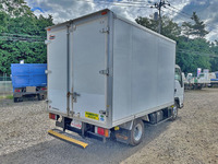 いすゞエルフパネルバン小型（2t・3t）[写真02]