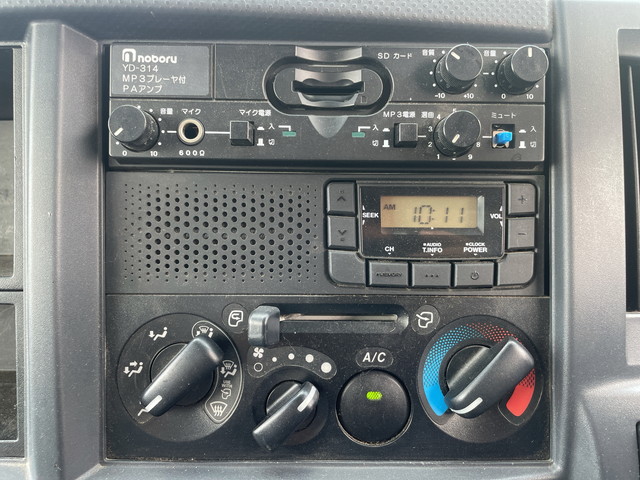 いすゞエルフパネルバン小型（2t・3t）[写真30]