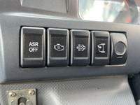 いすゞエルフパネルバン小型（2t・3t）[写真31]