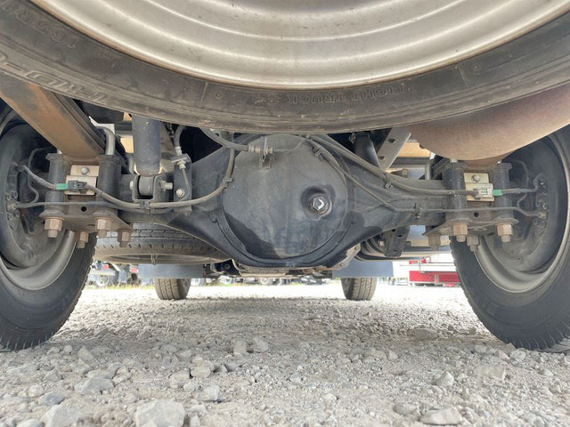 いすゞエルフパネルバン小型（2t・3t）[写真23]