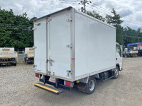 いすゞエルフパネルバン小型（2t・3t）[写真02]