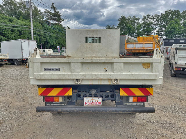 いすゞフォワードダンプ中型（4t）[写真10]