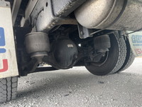 いすゞフォワードアルミウイング中型（4t）[写真19]