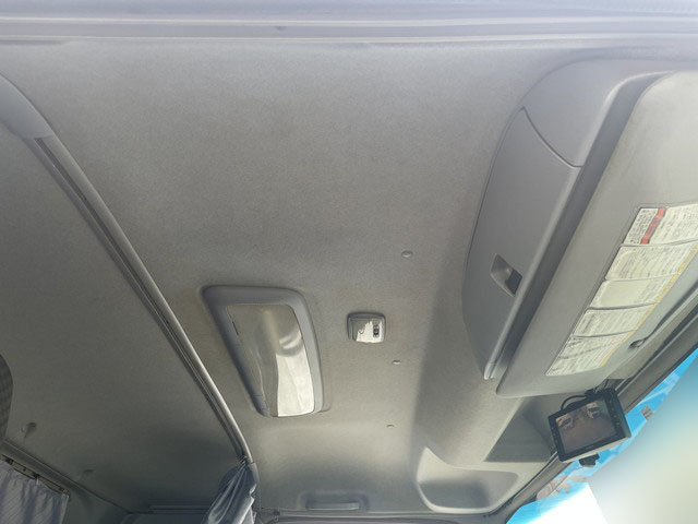 いすゞフォワードアルミウイング中型（4t）[写真29]