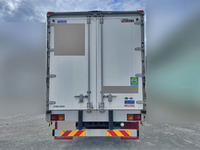 いすゞフォワードアルミウイング中型（4t）[写真07]