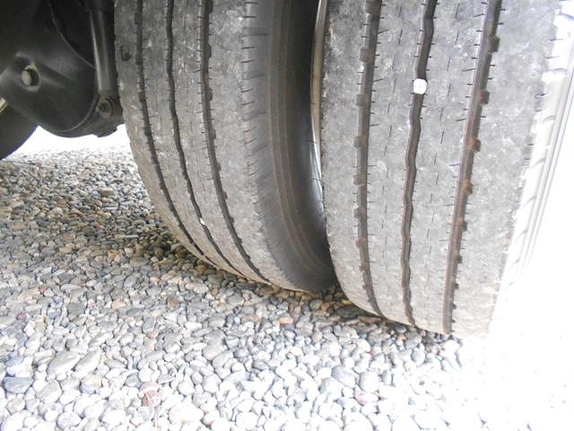 三菱ふそうキャンター幌車小型（2t・3t）[写真27]