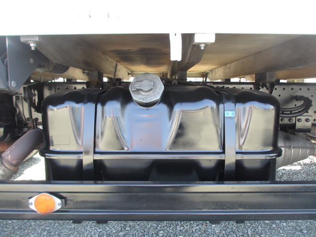 日産アトラス平ボディ小型（2t・3t）[写真18]