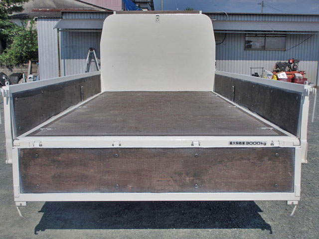 日産アトラス平ボディ小型（2t・3t）[写真08]