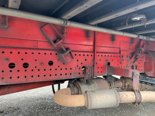 いすゞフォワードアルミウイング中型（4t）[写真17]