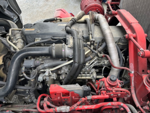 いすゞフォワードアルミウイング中型（4t）[写真20]