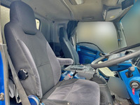 いすゞフォワードアルミウイング中型（4t）[写真21]