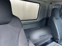 いすゞフォワードアルミウイング中型（4t）[写真23]