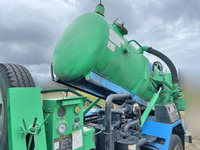 いすゞフォワード汚泥吸引車中型（4t）[写真13]