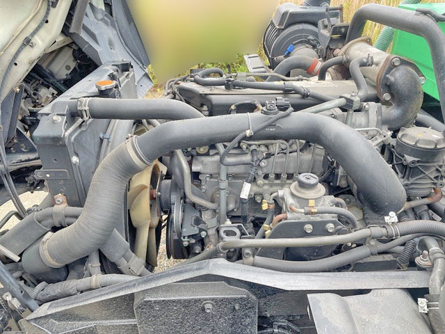 いすゞフォワード汚泥吸引車中型（4t）[写真26]