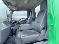 いすゞフォワード汚泥吸引車中型（4t）[写真29]