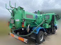 いすゞフォワード汚泥吸引車中型（4t）[写真02]