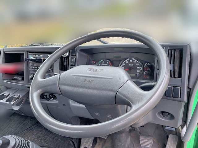 いすゞフォワード汚泥吸引車中型（4t）[写真34]
