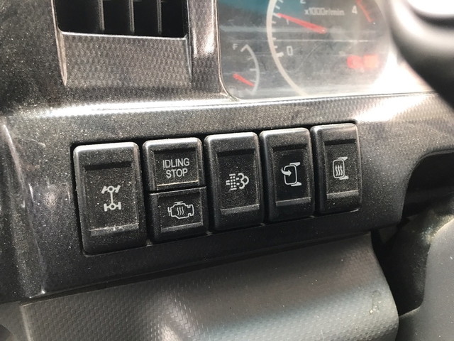 いすゞエルフ平ボディ小型（2t・3t）[写真23]