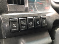 いすゞエルフ平ボディ小型（2t・3t）[写真23]