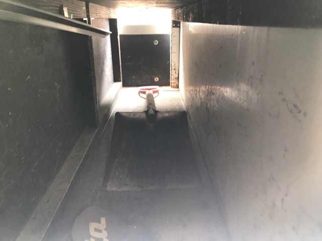 いすゞエルフ平ボディ小型（2t・3t）[写真08]