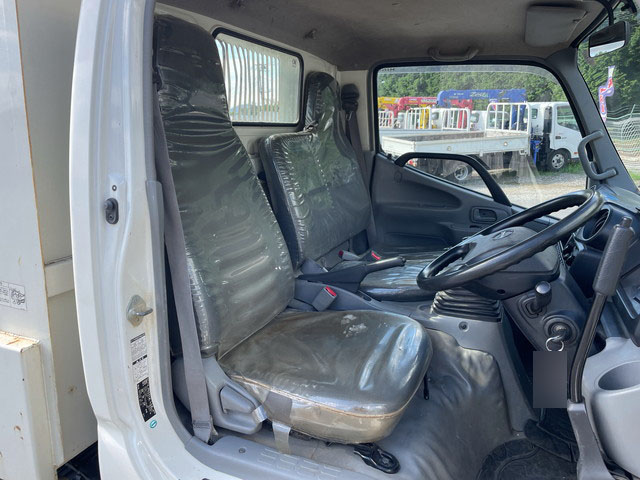 日野デュトロダンプ小型（2t・3t）[写真25]