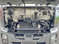 いすゞギガアルミウイング大型（10t）[写真12]