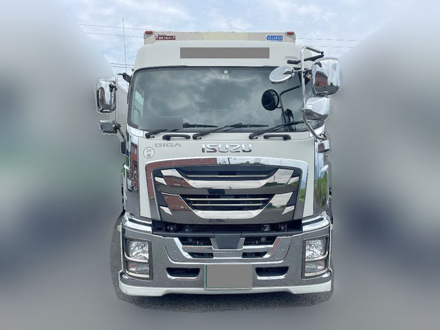 いすゞギガアルミウイング大型（10t）[写真04]