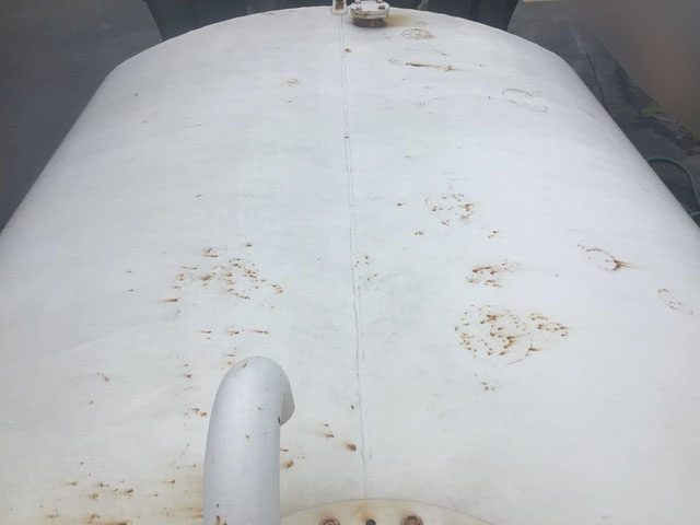 UDトラックスコンドル散水車中型（4t）[写真09]