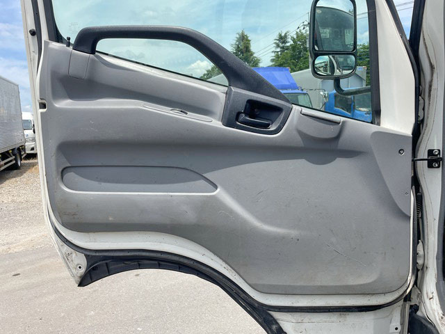 日野デュトロクレーン3段小型（2t・3t）[写真30]