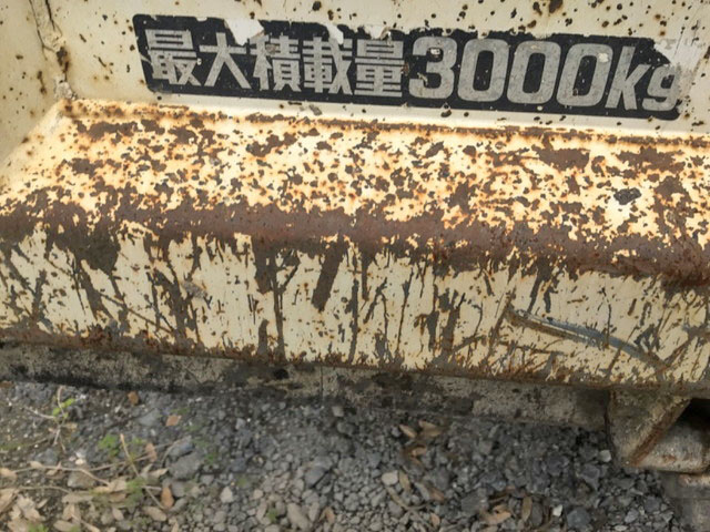 トヨタトヨエースダンプ小型（2t・3t）[写真10]