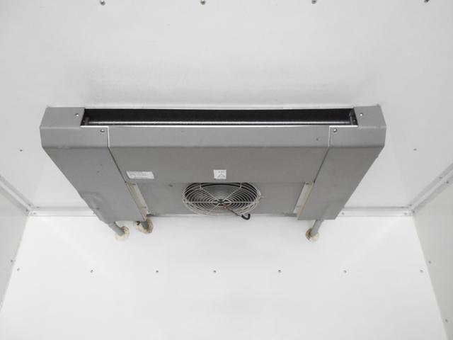 三菱ふそうキャンター冷凍車（冷蔵車）小型（2t・3t）[写真17]