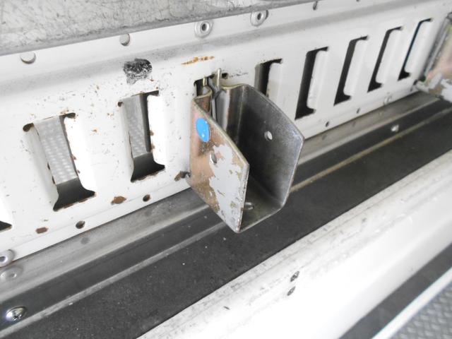 三菱ふそうキャンター冷凍車（冷蔵車）小型（2t・3t）[写真21]