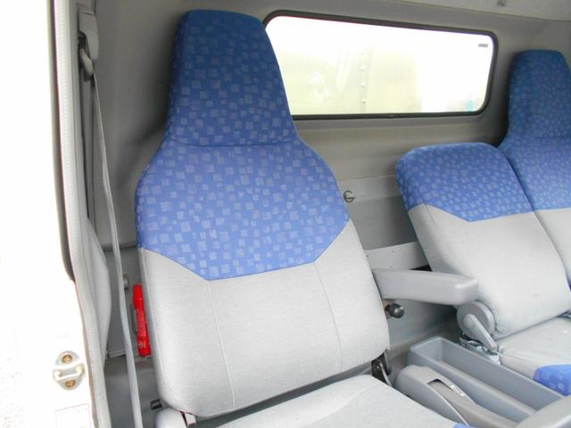 三菱ふそうキャンター冷凍車（冷蔵車）小型（2t・3t）[写真25]