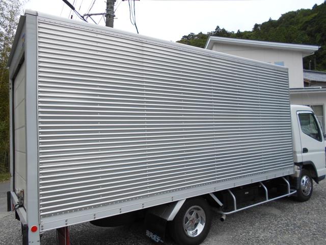 三菱ふそうキャンター冷凍車（冷蔵車）小型（2t・3t）[写真04]