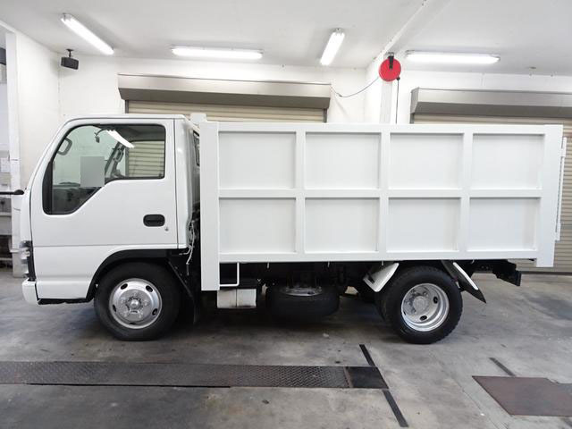 いすゞエルフ深ダンプ（土砂禁ダンプ）小型（2t・3t）[写真01]