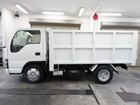 いすゞエルフ深ダンプ（土砂禁ダンプ）小型（2t・3t）[写真01]