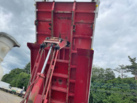 いすゞギガダンプ大型（10t）[写真20]