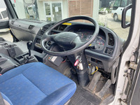 いすゞギガダンプ大型（10t）[写真34]