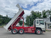 いすゞギガダンプ大型（10t）[写真06]