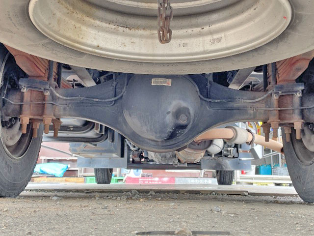 いすゞフォワードアルミバン中型（4t）[写真24]