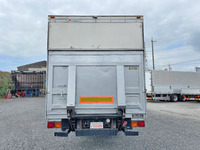 いすゞフォワードアルミバン中型（4t）[写真09]