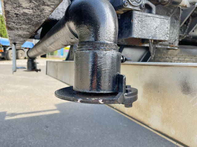 三菱ふそうキャンター散水車小型（2t・3t）[写真17]