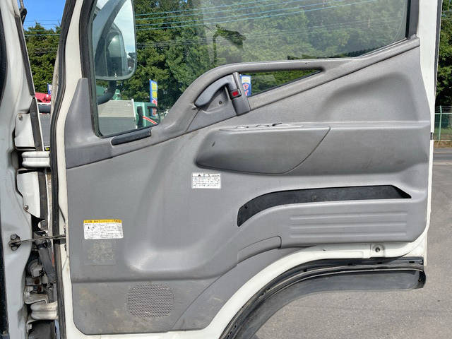 三菱ふそうキャンター散水車小型（2t・3t）[写真32]