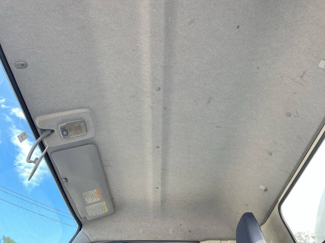 三菱ふそうキャンター散水車小型（2t・3t）[写真35]