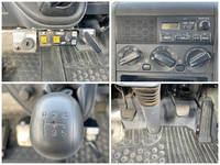 三菱ふそうキャンター散水車小型（2t・3t）[写真39]