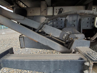 三菱ふそうキャンターアルミバン小型（2t・3t）[写真12]