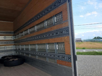 三菱ふそうキャンターアルミバン小型（2t・3t）[写真27]